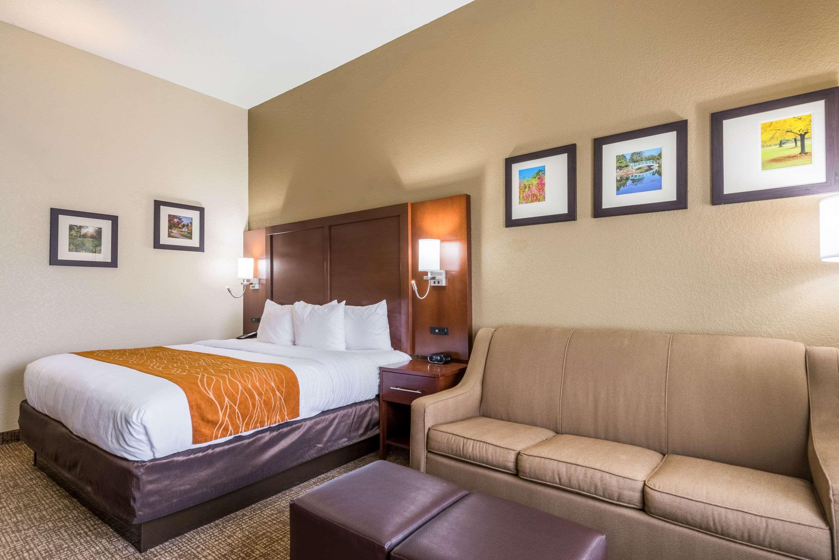 Comfort Inn & Suites Dayton North Екстер'єр фото