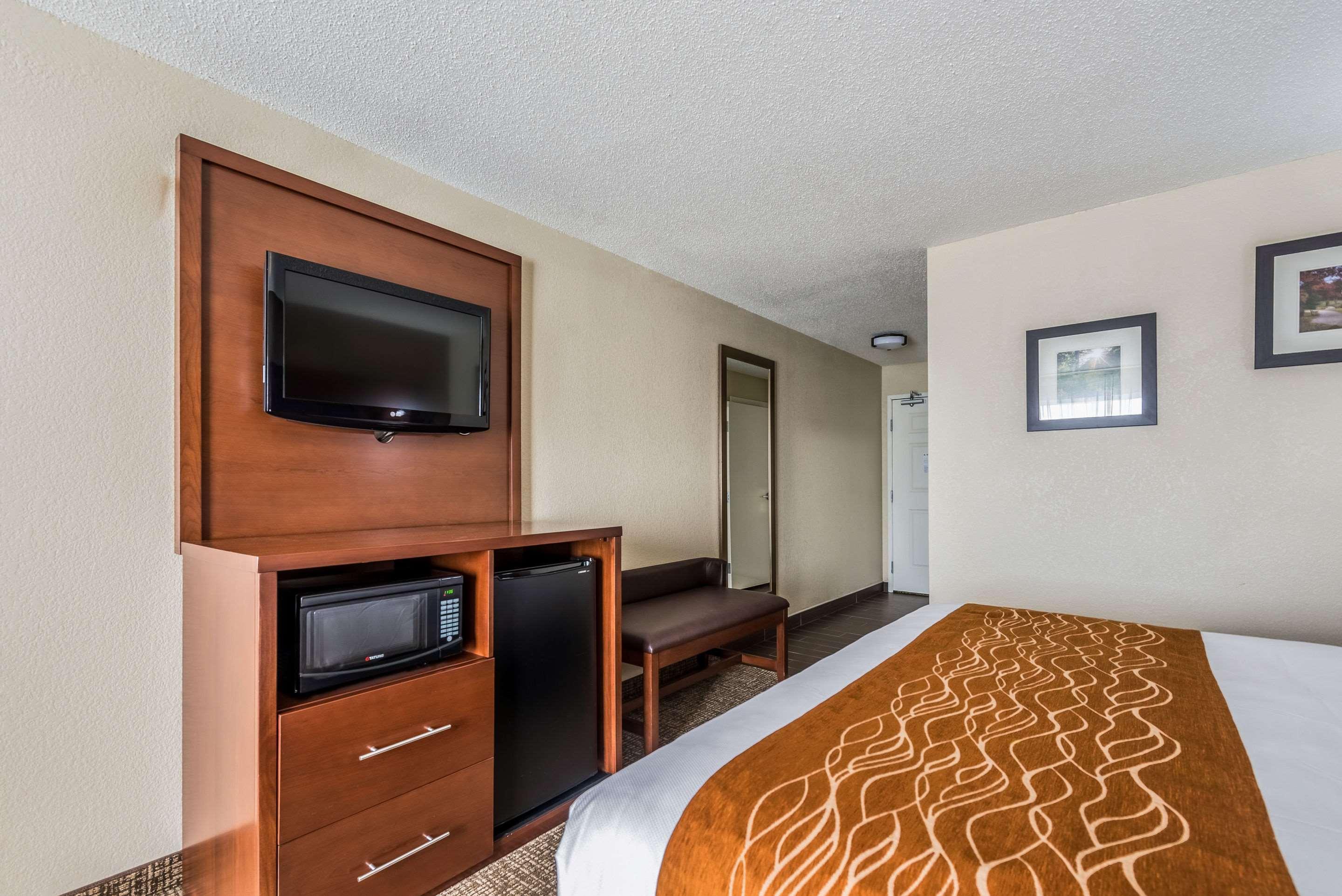 Comfort Inn & Suites Dayton North Екстер'єр фото